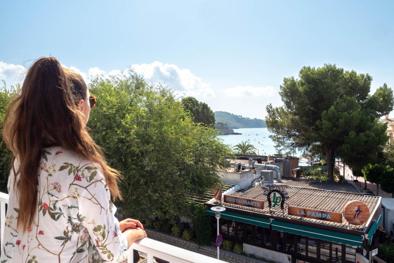 Hostal Neptuno Peguera Bagian luar foto